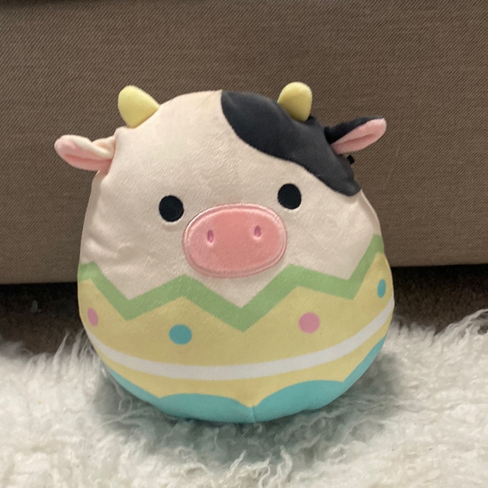 Conner Easter cow Squishmallow